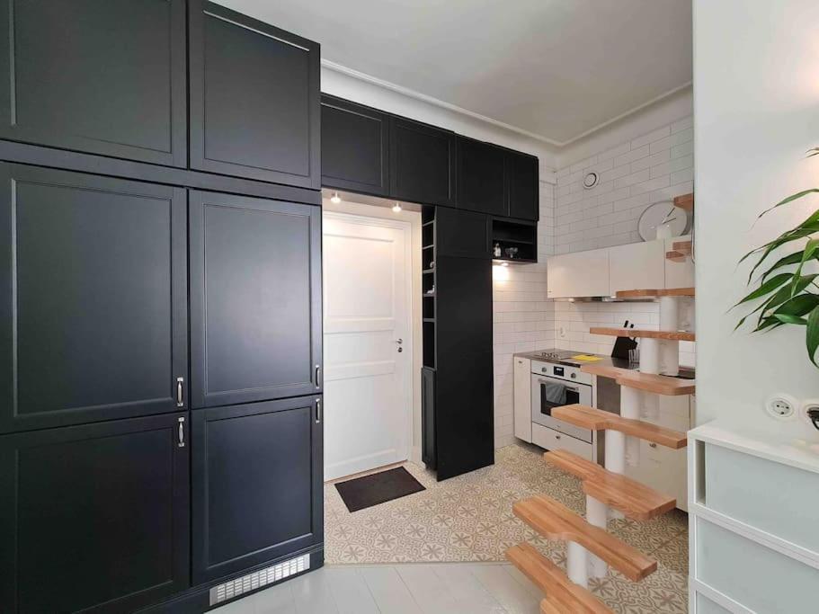 Stylish Studio In Downtown הלסינקי מראה חיצוני תמונה