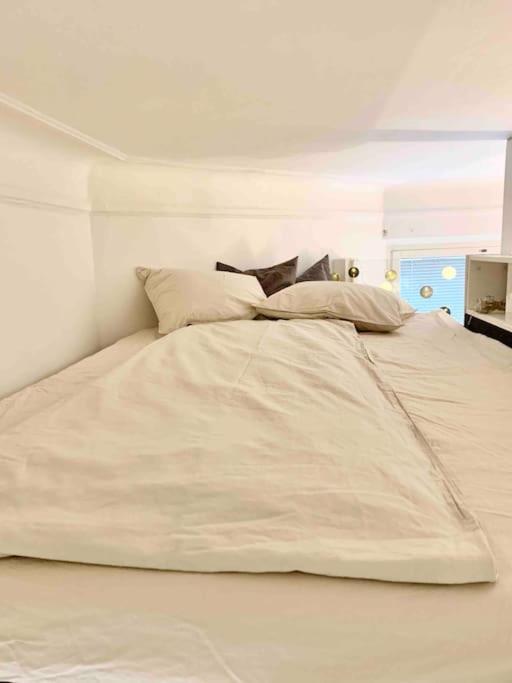 Stylish Studio In Downtown הלסינקי מראה חיצוני תמונה